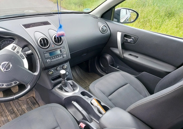 Nissan Qashqai cena 31000 przebieg: 205000, rok produkcji 2011 z Żuromin małe 121